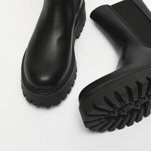 Steve Madden lug sole high boot